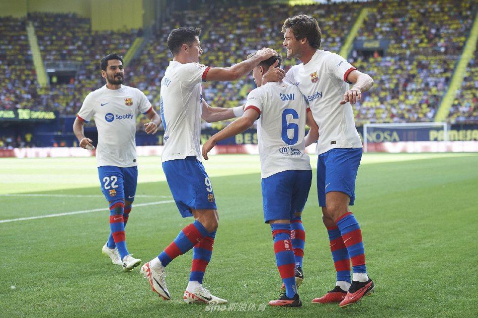 据逐渐累积 据逐渐累积