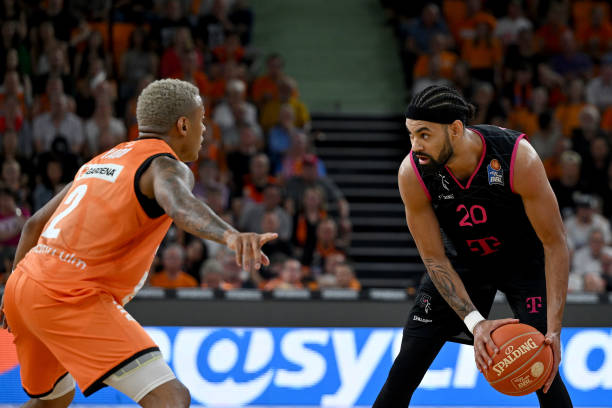 卓越战术与 卓越战术与